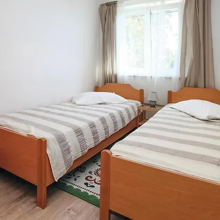 Lejlighed 3 Bedroom Beautiful In *