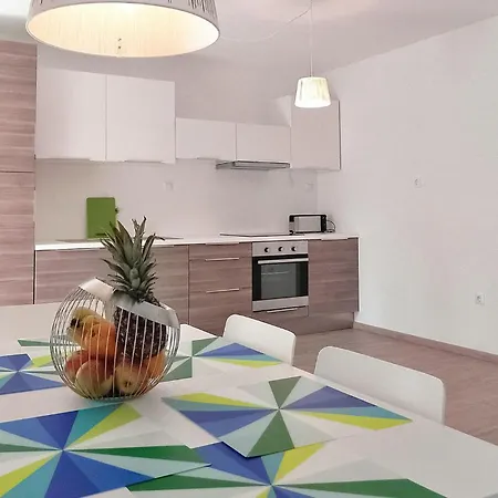 3 Bedroom Beautiful In